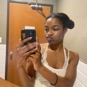 Meet your Posher, Athena